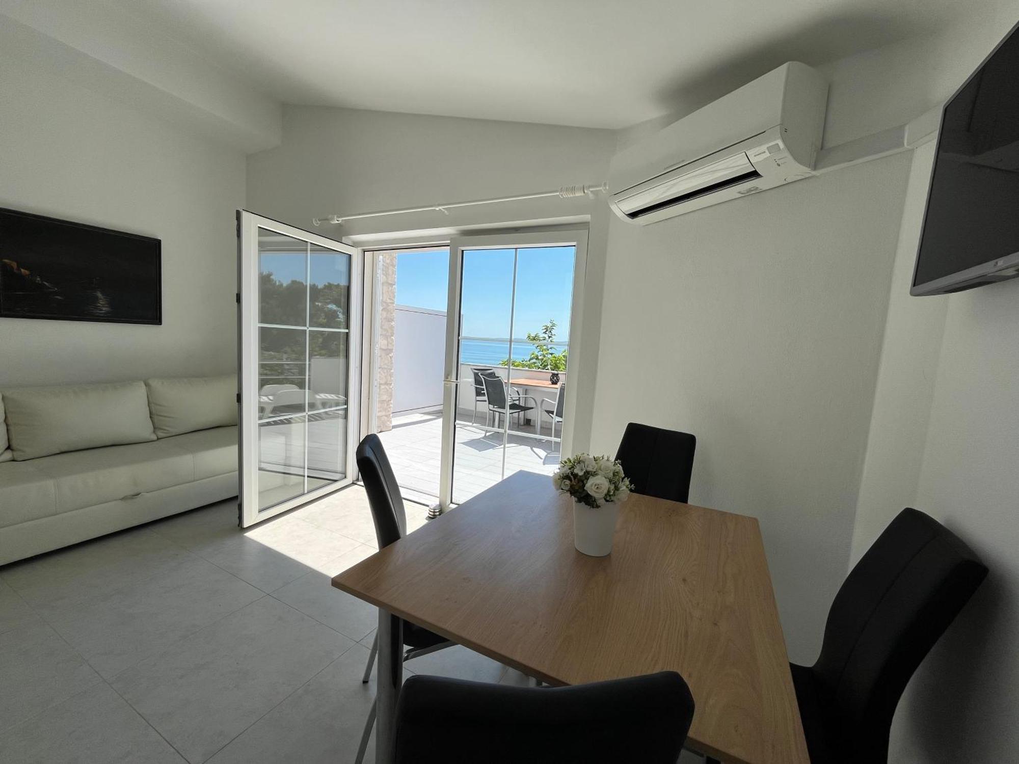 Mirakul Apartments วีร์ ภายนอก รูปภาพ